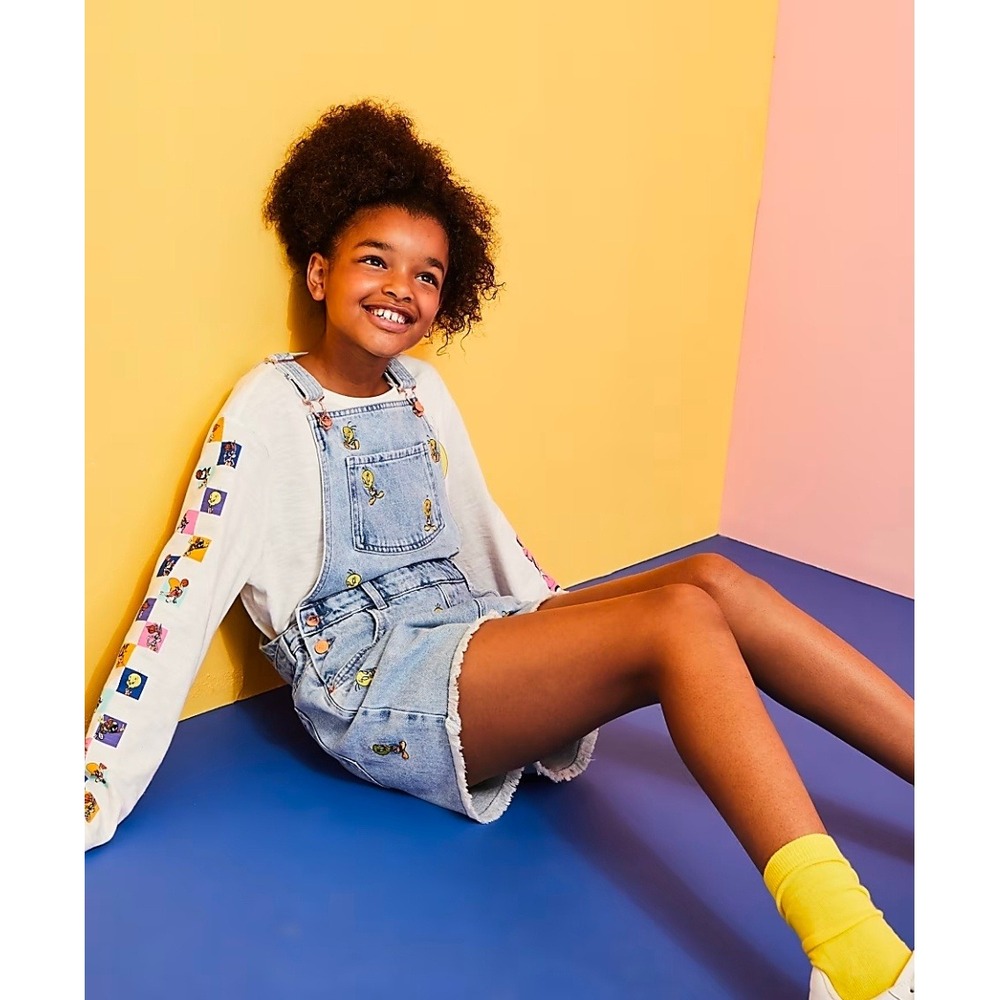 Marks & Spencer Space Jam Tweety Bird Denim Shortalls‎ Light Wash Kids 9-10Y